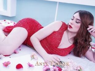 Anyx_Taylor