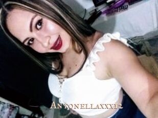 Antonellaxxx12
