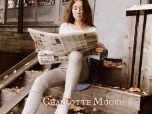 Charlotte_Mooch