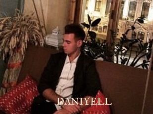 DANI_YELL
