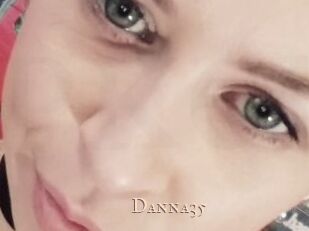 Danna35