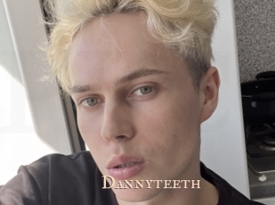 Dannyteeth