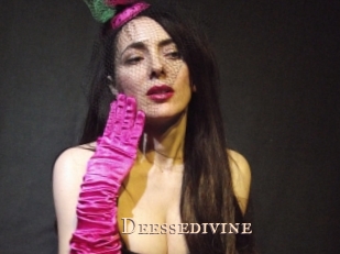 Deessedivine
