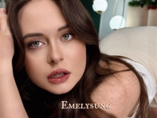 emelysung Pink Center Fold