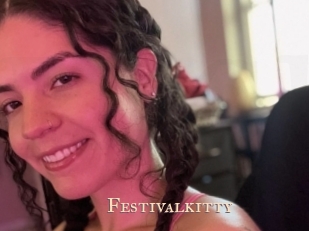 Festivalkitty