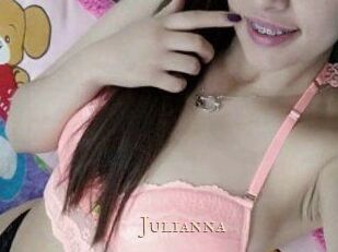 Julianna_