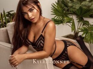Kylei_Bonnet