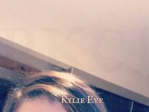 Kylie_Eve