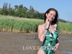 LOVE_EXPERT