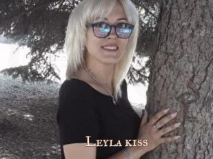 Leyla_kiss