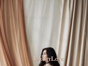 LuckyyLove