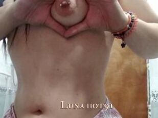 Luna_hot91