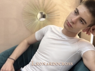 Leonardocross