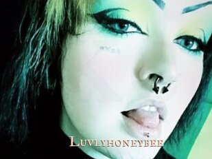 Luvlyhoneybee
