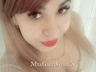 MiaGreyGirl_X