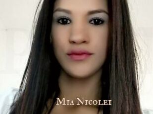 Mia_Nicole1