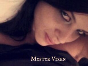 Mystyk_Vixen