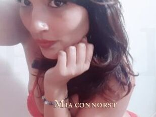 Mia_connorst