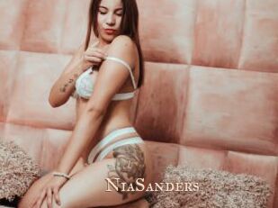 NiaSanders