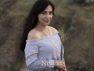Nina_22