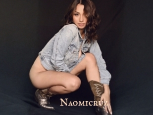 Naomicruz