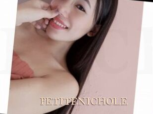 PETITENICHOLE