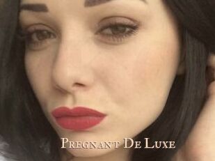Pregnant_De_Luxe