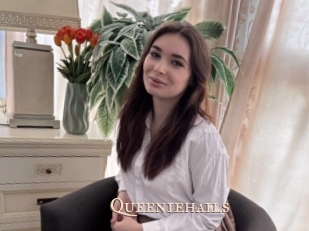 Queeniehails