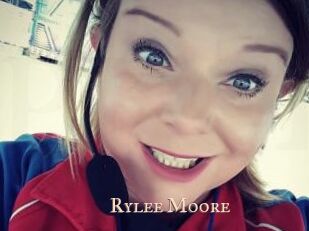 Rylee_Moore