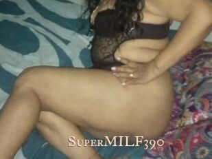 SuperMILF390
