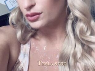 Tesla_xoxo