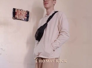 Thomas_kick