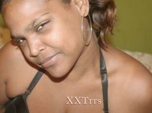 XXTits